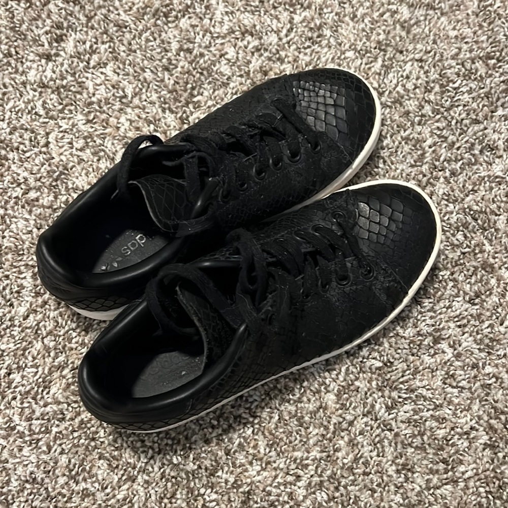 Adidas - Stan Smith - size 6.5